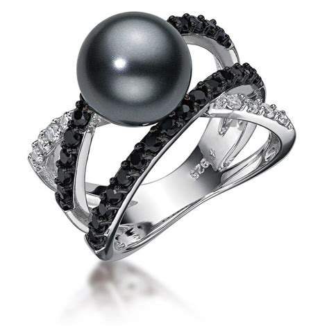 custom black pearl rings